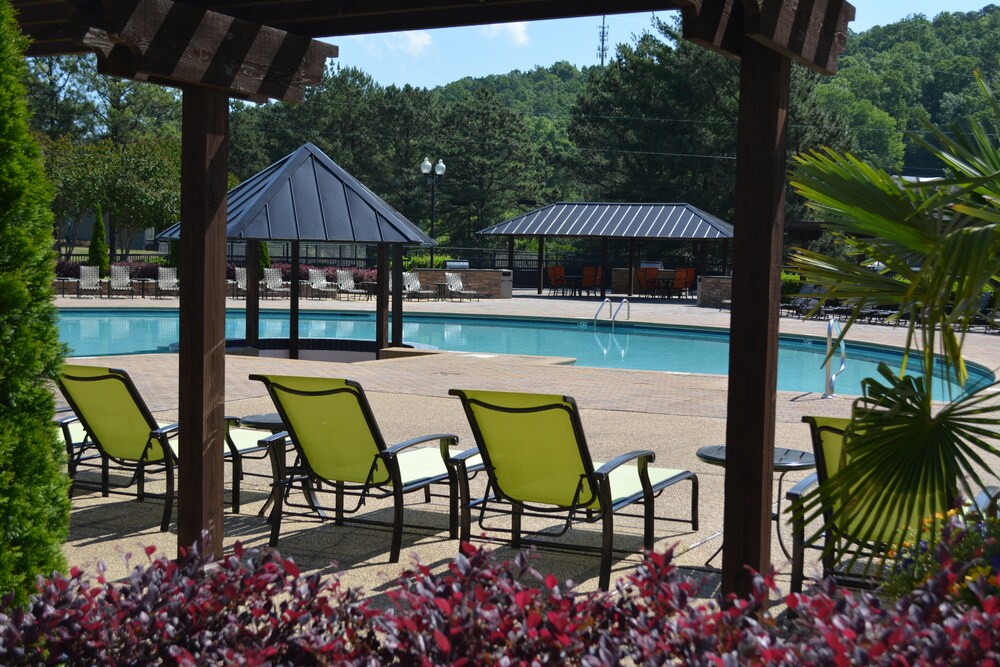 The Abbey At Inverness Apartments in Birmingham, AL