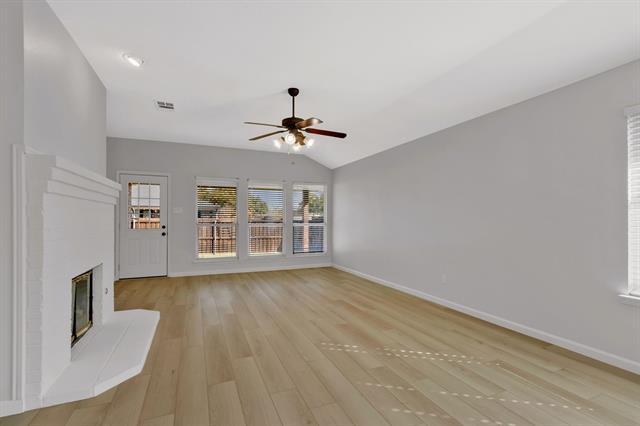 Foto del edificio - 4172 Freedom Ln