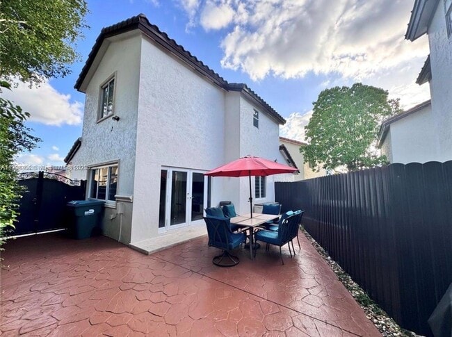 Foto del edificio - 12663 NW 8th Way