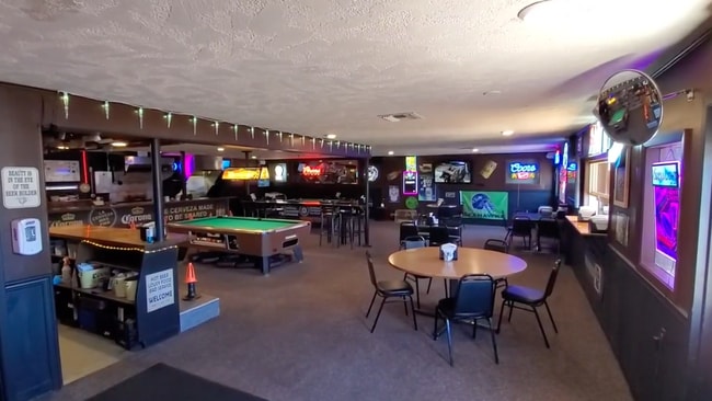Building Photo - Fat Cats Bar and Grill