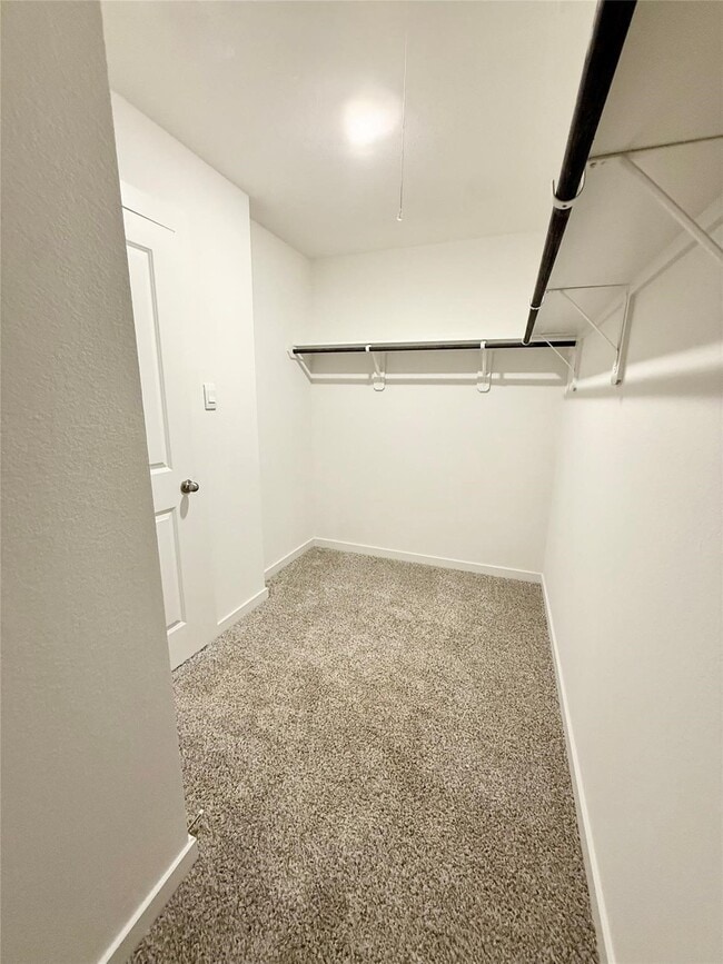 Foto del edificio - 30751 Wicklow Gdns Dr