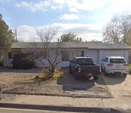 Building Photo - 1000 Rancho Rd