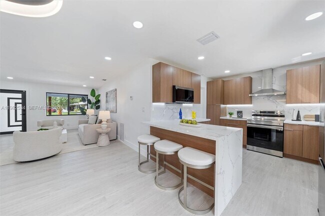 Foto del edificio - 1305 N 31st Rd