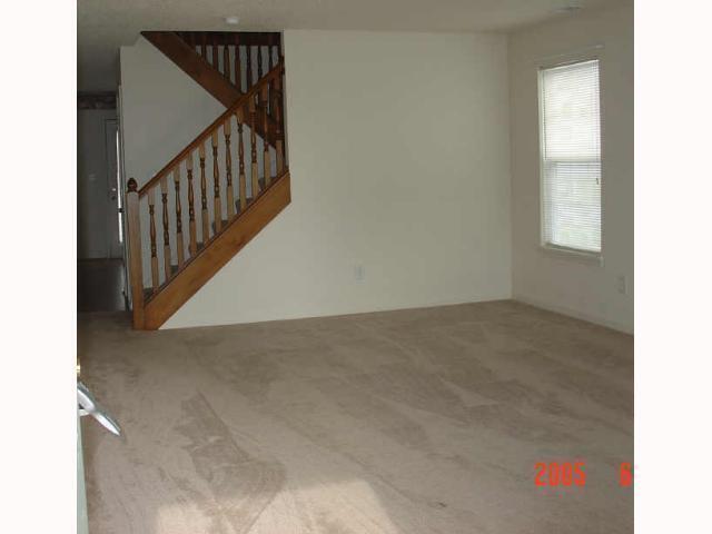 Foto del edificio - 6033 Bannister Ct
