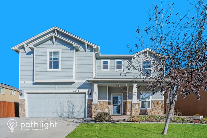 Foto principal - 6659 Edmondstown Dr, Colorado Springs, CO,...