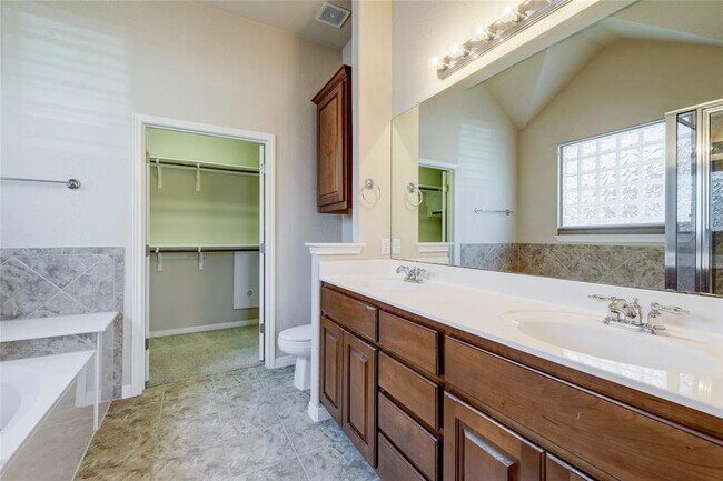 Building Photo - 14100 Avery Ranch Blvd