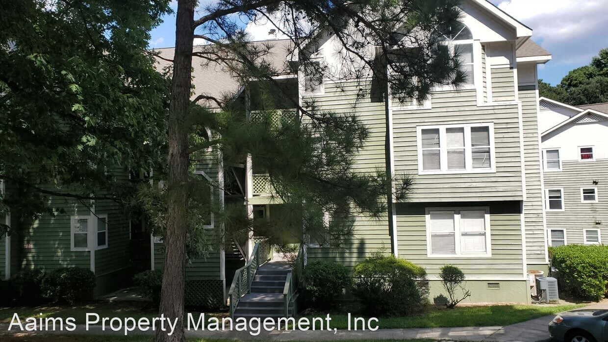 Primary Photo - 2 br, 2 bath House - 6720-7 Willowbrook Drive