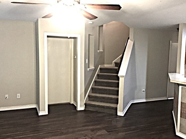 Building Photo - 2218 Shady Pine Dr
