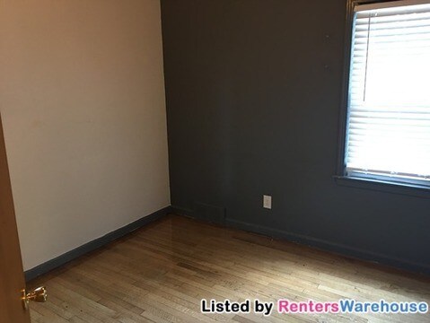 Building Photo - 16624 Lola Dr