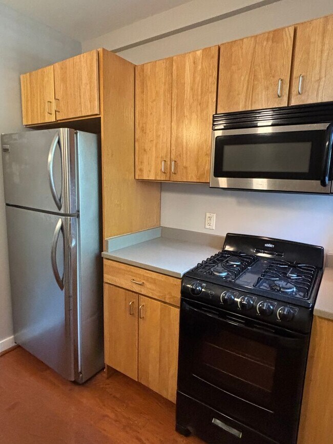 Foto del edificio - 3534 10th St NW
