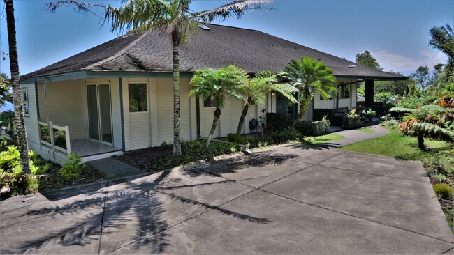 Building Photo - Home Located in Cliffs at Kahakuloa