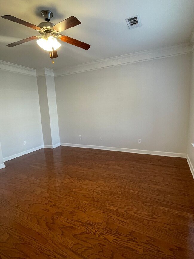 Foto del edificio - 2310 Elliott Ave