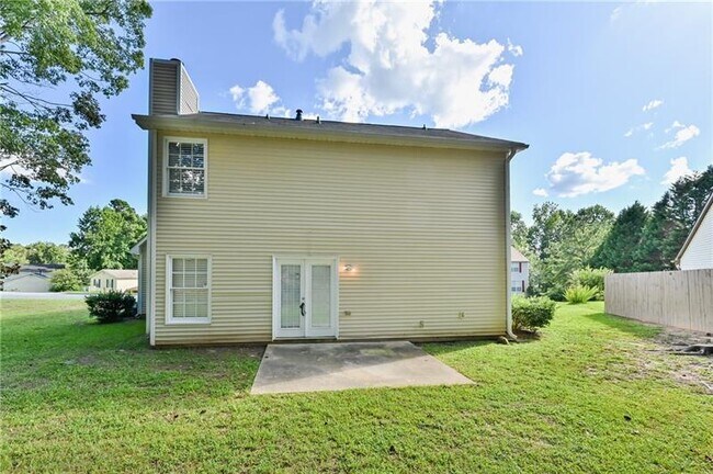 Building Photo - 670 Fair Harbor Dr