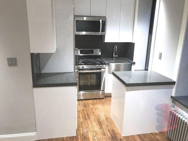 Photo - 20 Prince St Apartment