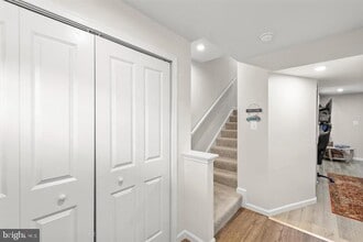Building Photo - 350 Sage Cir