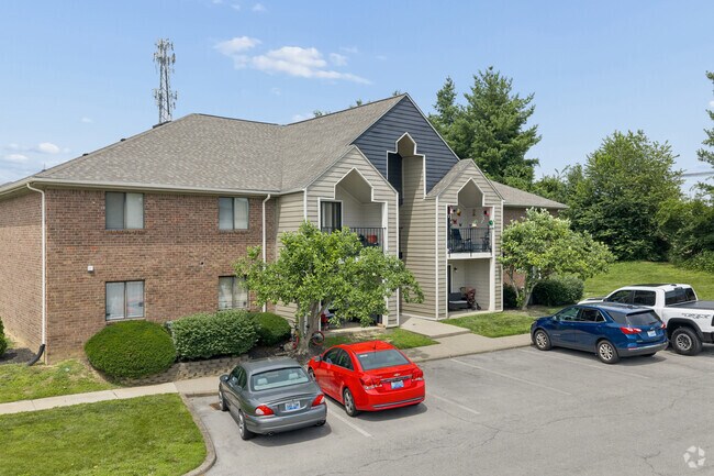 Foto del edificio - Hillview Woods Apartments