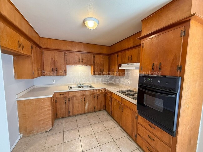 Foto del edificio - 2121 73rd St