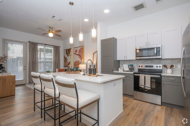 Model - 721SF - Kitchen - Presidium Casa Siena