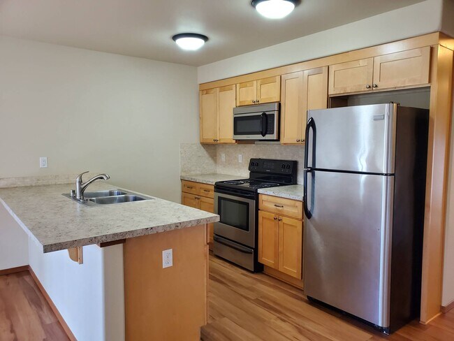 Foto del edificio - 421 N 3rd Ave SW