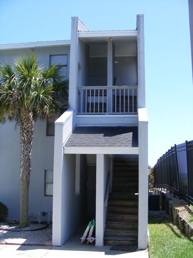 Building Photo - Oceanfront Condo on Beautiful Amelia Island