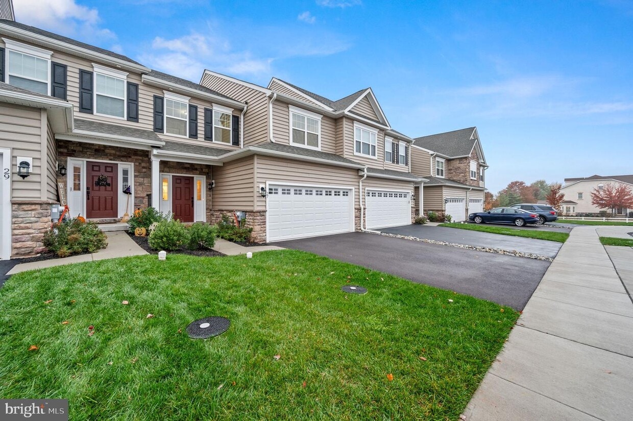 27 Aubrey Cir, Royersford, PA 19468 Townhome Rentals in Royersford PA