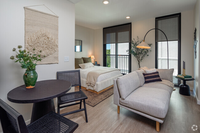 Estudio - S1 - 541SF - Comedor - Parke West Apartments