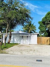 Building Photo - 1244 NW 1st Ave