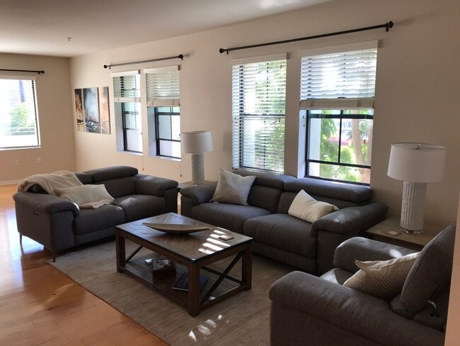 Foto del edificio - 1750 Kettner Blvd