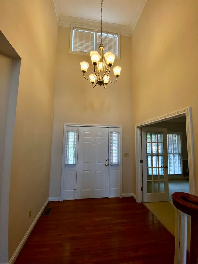 Building Photo - 4224 Evergreen Dr