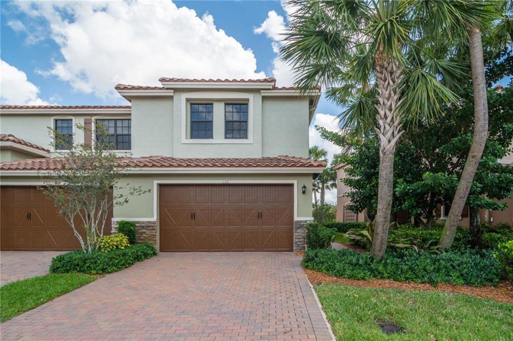 Primary Photo - 126 Riverwalk Cir E