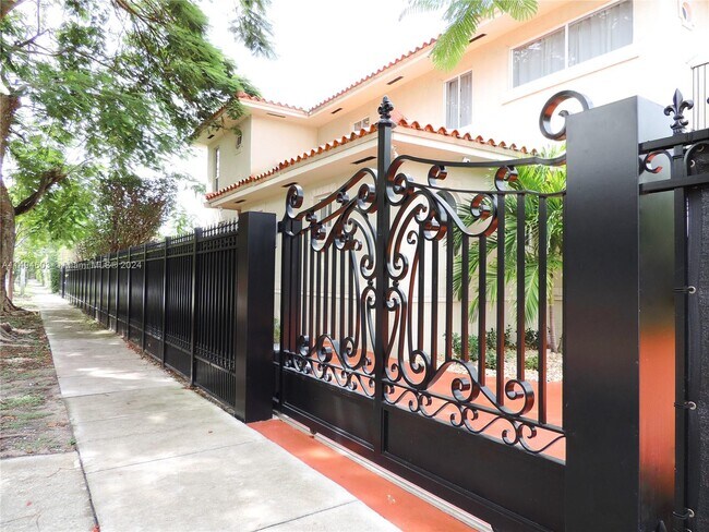 Foto del edificio - 100 SW 26th Rd