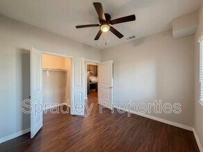 Building Photo - 1124 W Ave O