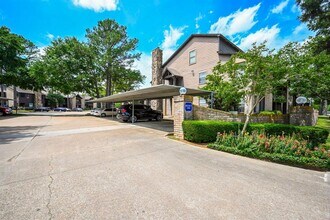 Building Photo - 12755 Mill Ridge Dr