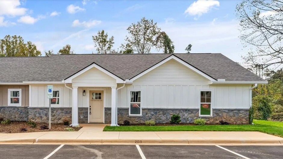 Foto principal - 201 Beacon Ave