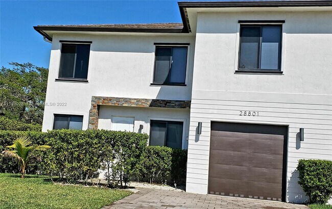 Building Photo - 28801 SW 160th Ct