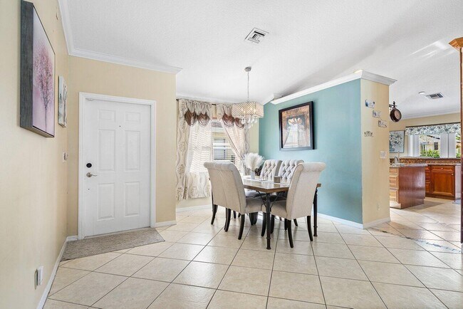 Building Photo - 177 Heming Way