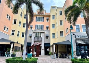 Building Photo - 200 NE 2nd Ave