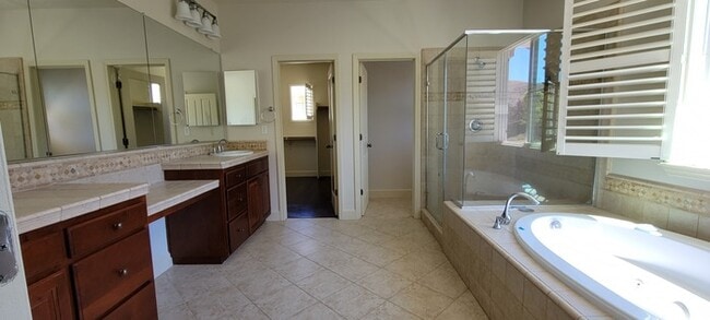 Foto del edificio - Beautiful Spacious Windermere Home Close t...