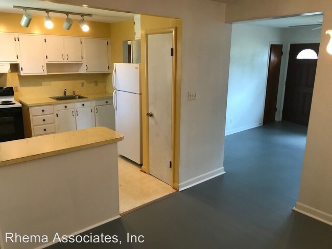 Building Photo - 4 br, 2 bath House - 609 20th Street
