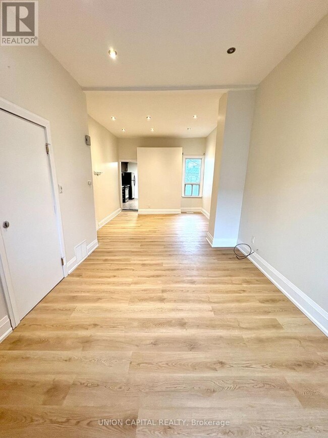 Building Photo - 16 Symington Ave