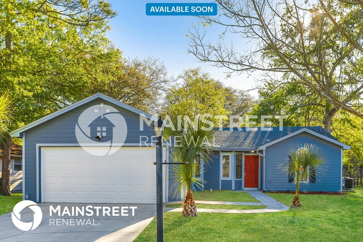Foto principal - 7005 Huntington Woods Cir E