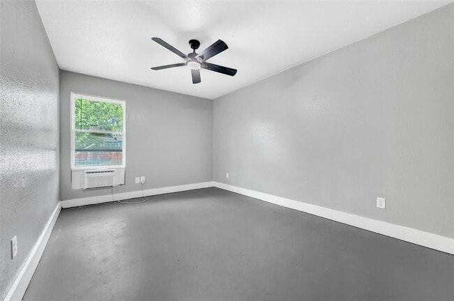 Building Photo - 3802 Dabney St