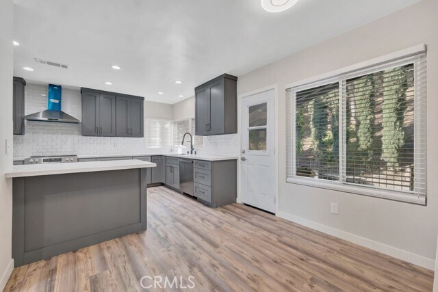 Foto del edificio - 19653 Valdez Dr