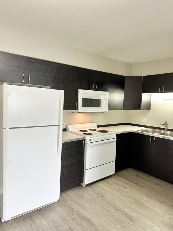 Foto del edificio - 9709 W Lorraine Dr