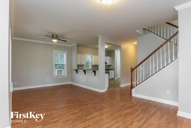Building Photo - 5121 Lundy Dr