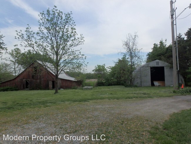 Building Photo - 4 br, 2 bath House - 5008 Paris Rd