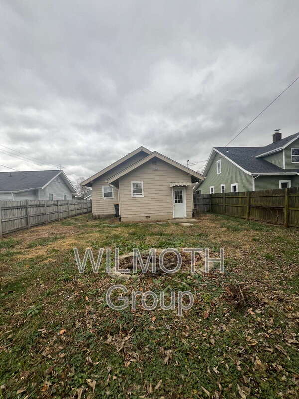 Building Photo - 2707 E Lynn St