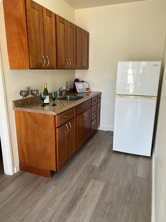 Kitchenette - 7723 Waikapu Loop