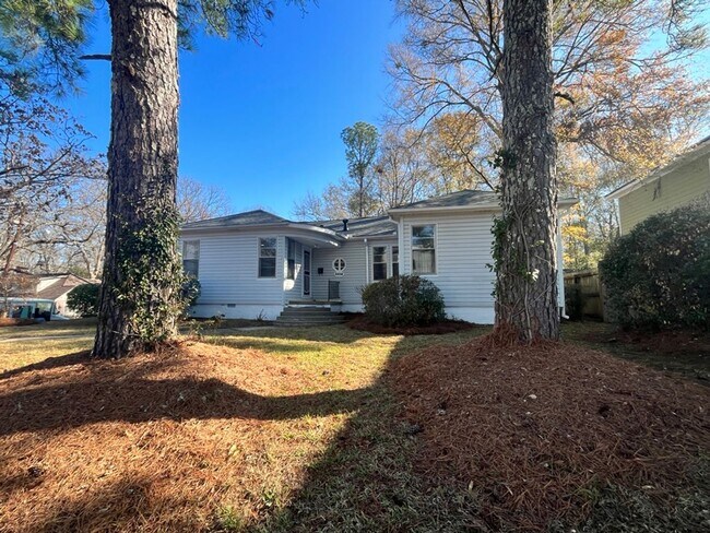 Foto del edificio - 4 Bed & 3 Bath House in Fondren | AVAILABL...