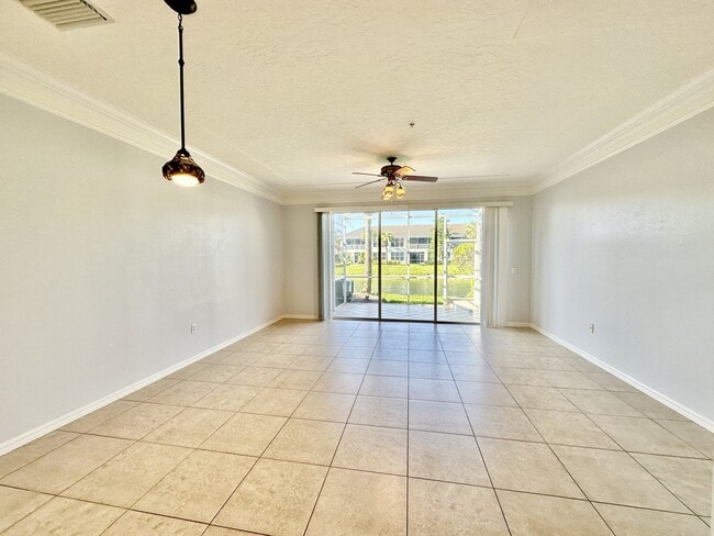 Building Photo - 1164 Oxford Ln